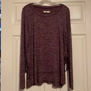UGG long sleeve light weight sweater